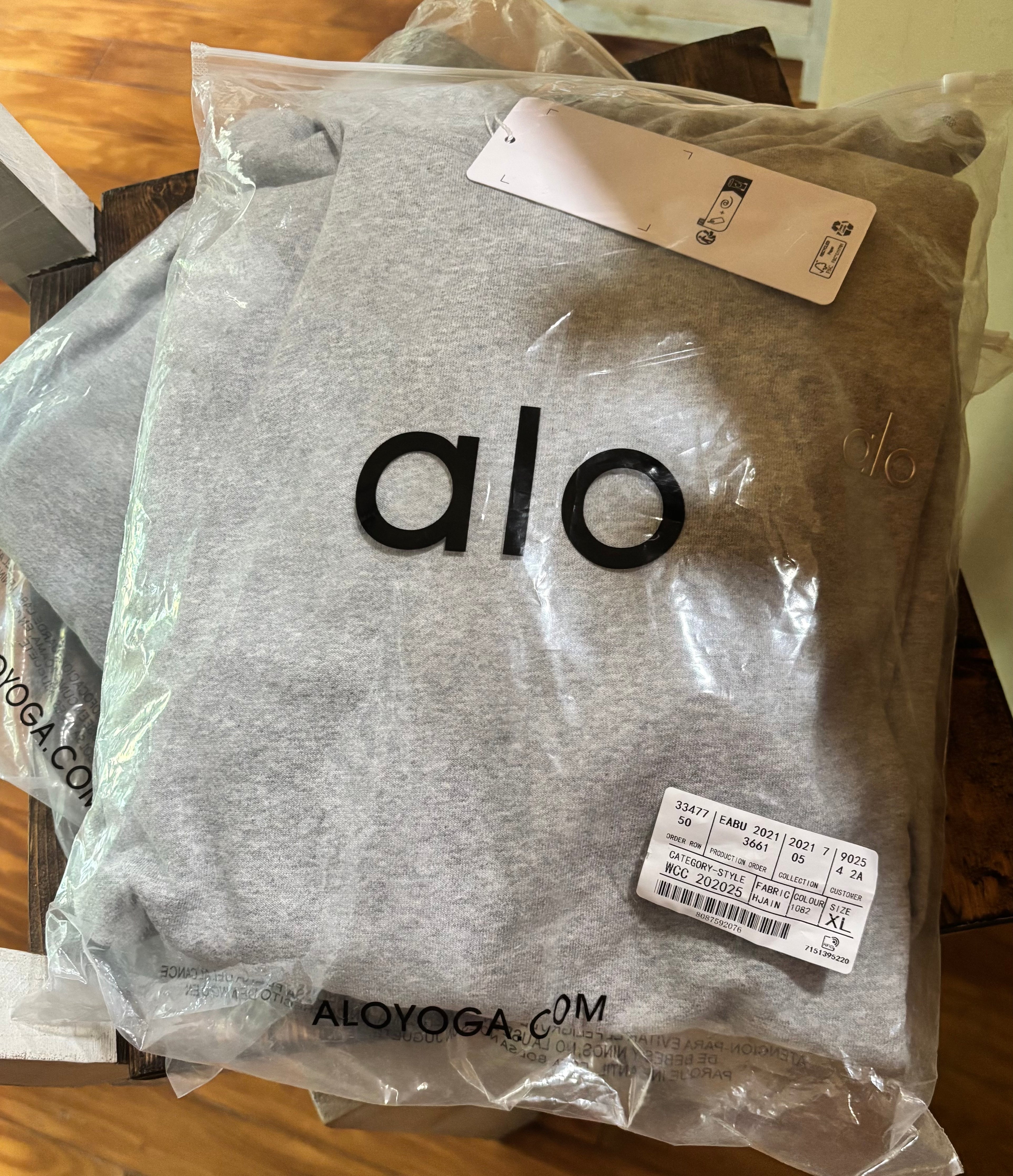 ALO set Grey